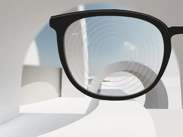 Ortho-K vs atropine vs myopia control lenses: which is right?, Paris Optical guide